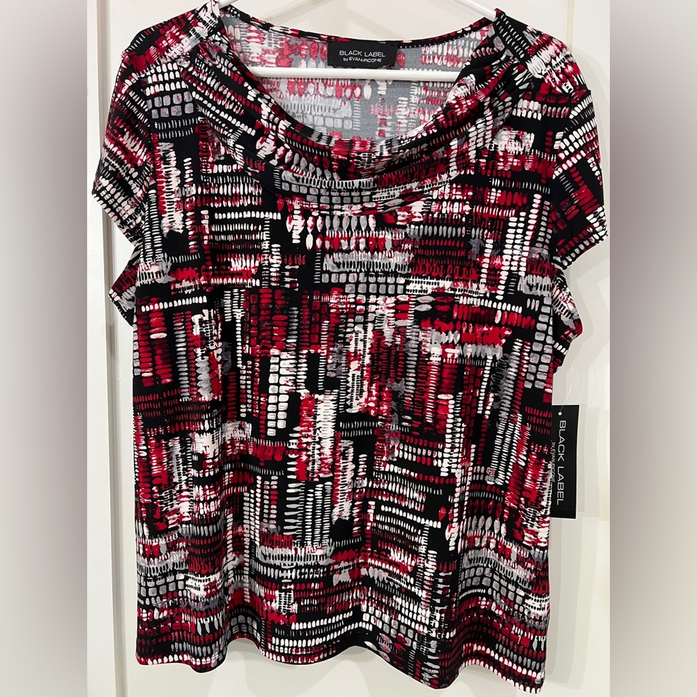 Black Label by Evan Picone Black and Red Multi Top